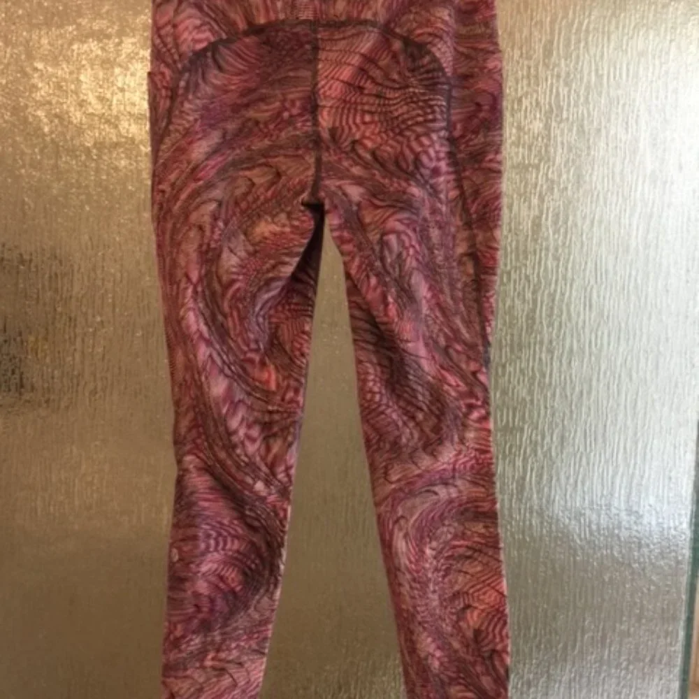 swift speed lululemon 8 - Picture 6 of 7